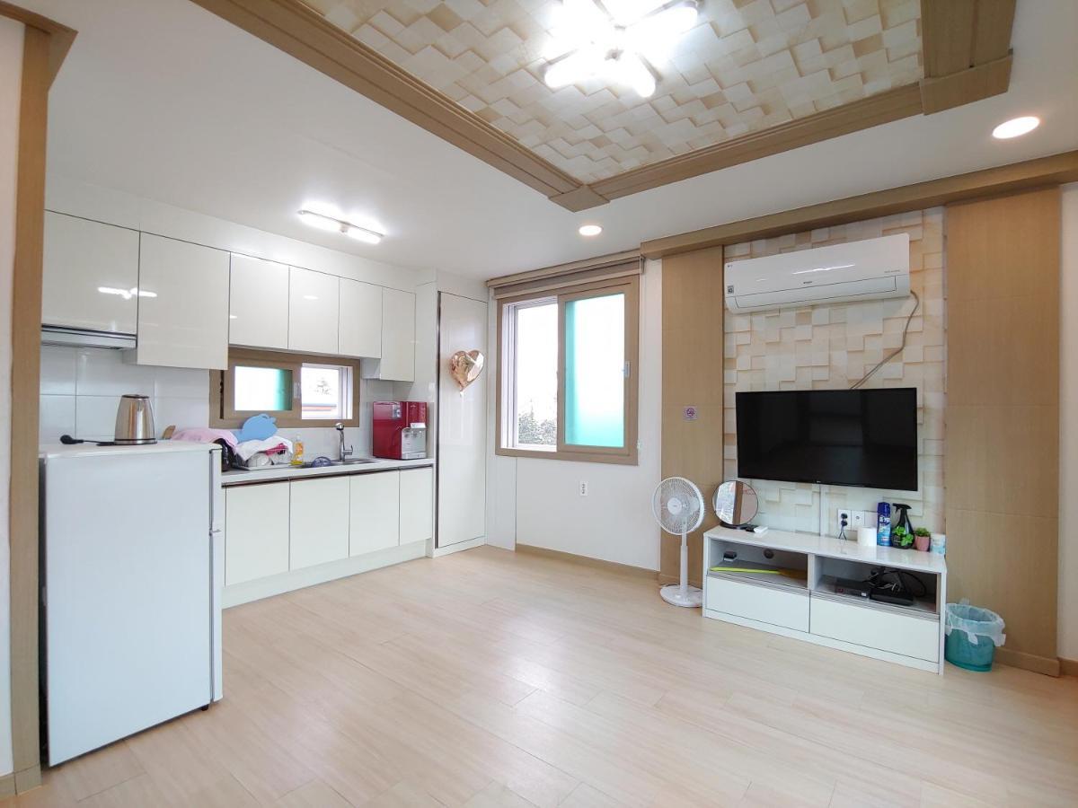 Jeju Oreum Pension 部屋 写真