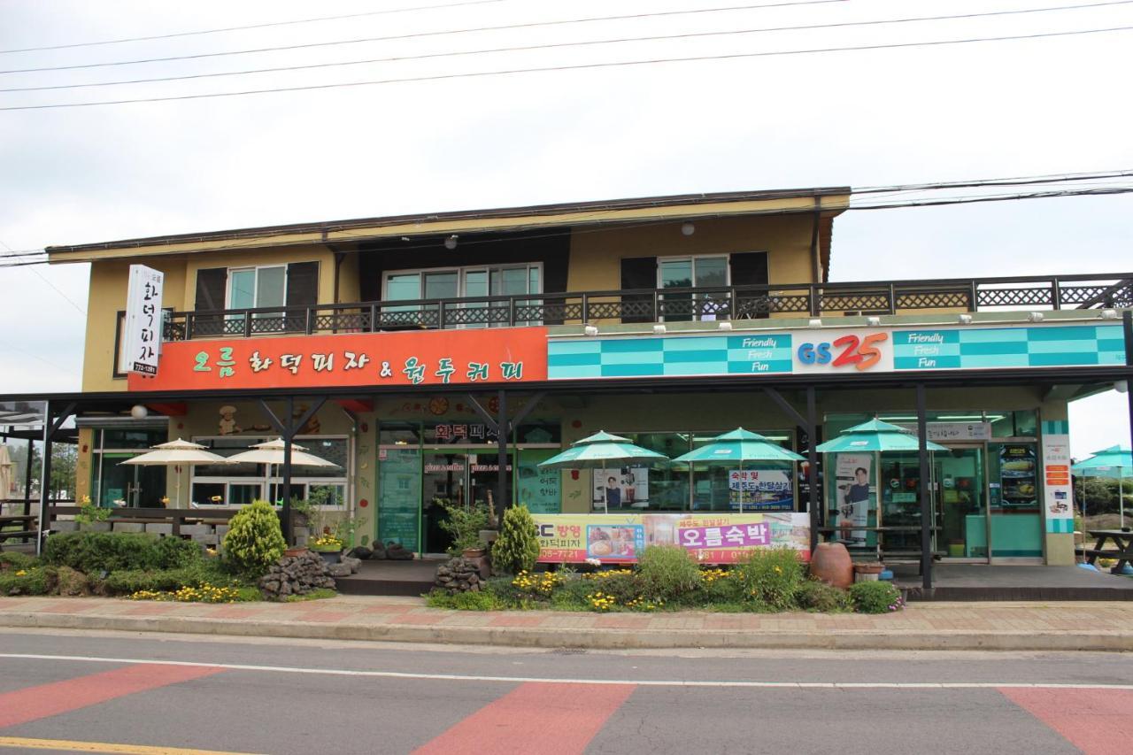 Jeju Oreum Pension エクステリア 写真